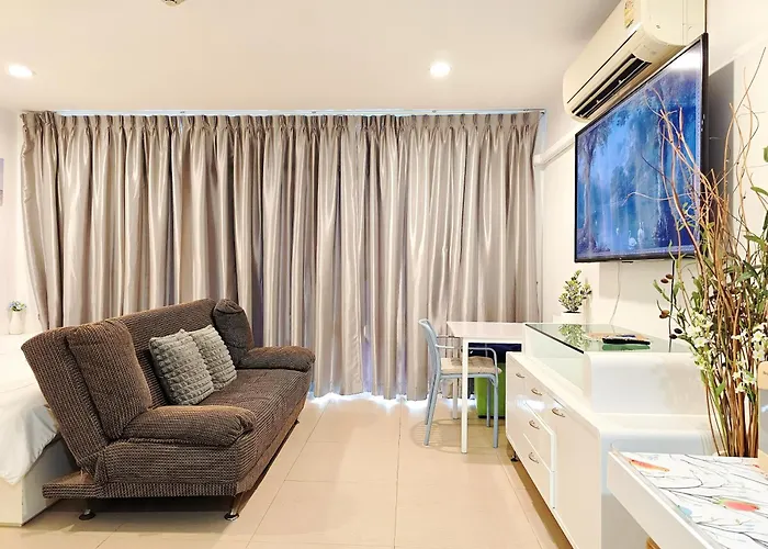 Condo The Beach Bangsaen 327/38