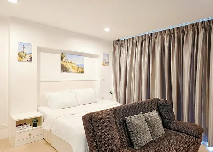 Condo The Beach Bangsaen 327/38